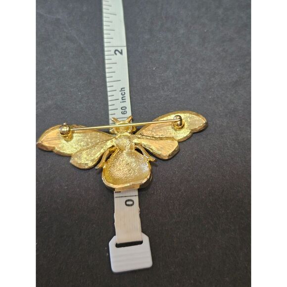 *Sale* Vintage gold tone cream bee brooch - Picture 11 of 11